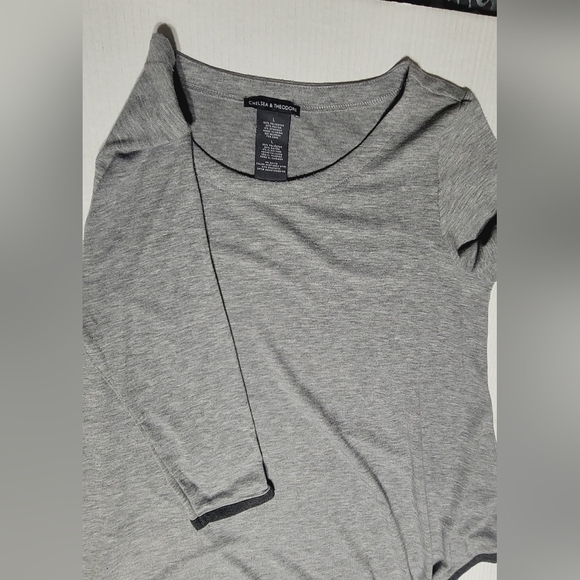 Chelsea & Theodore 3/4 Sleeve Shirt, Size Large Grey/ Black - Picture 5 of 7